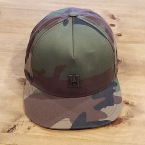 Huf Hat Cap Camo Camouflage H Logo One Size Leather Strap Back Skater Skateboard